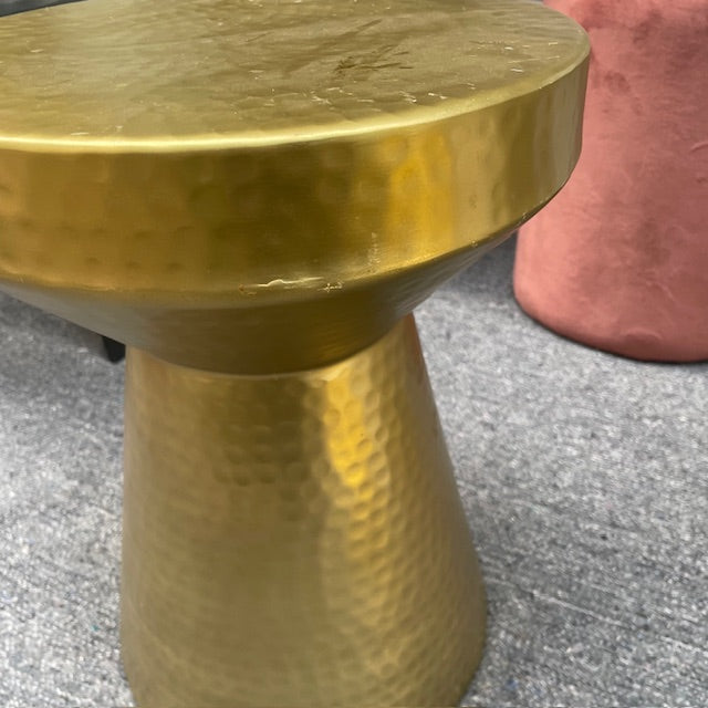 Bijzettafel