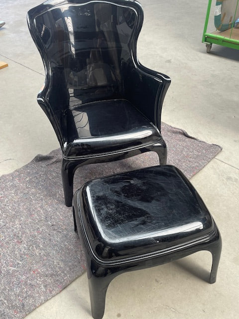 Fauteuil met voetbank