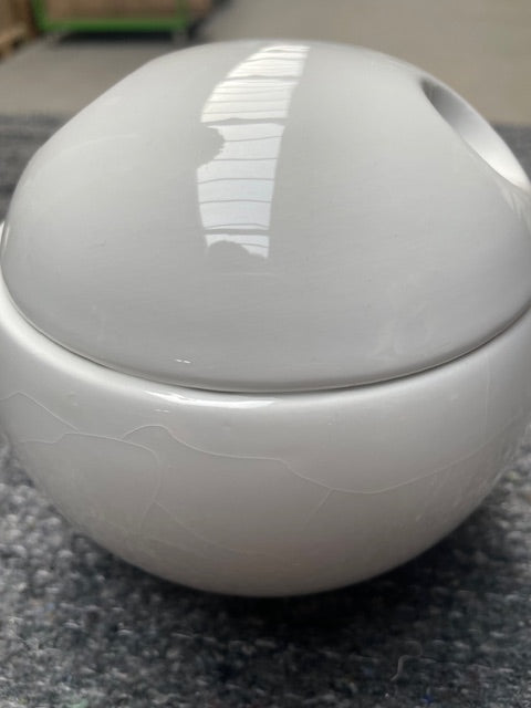 Decoratieve pot met deksel