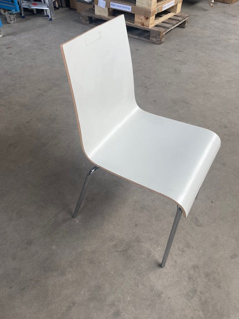 Witte stoel